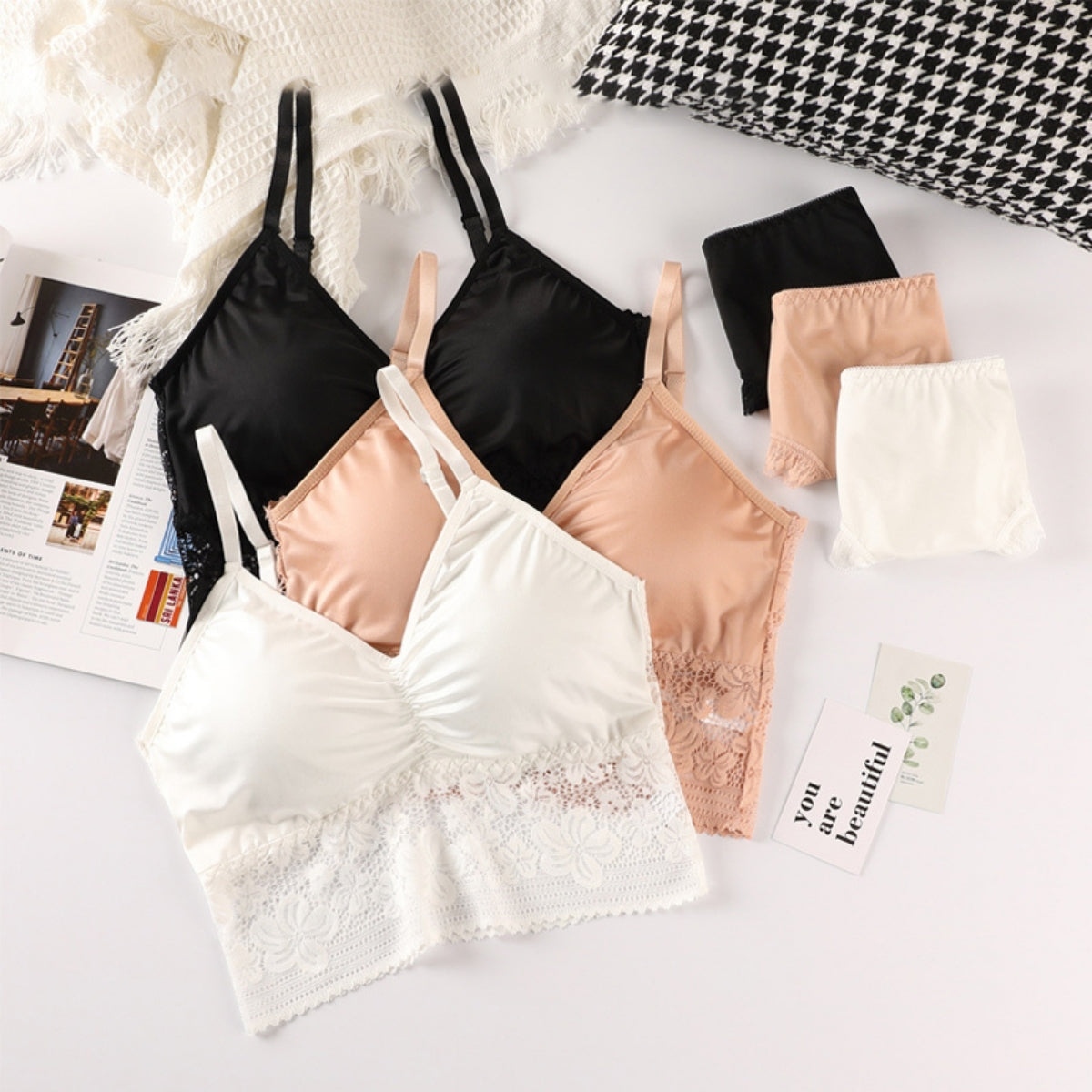 (Pack of 10) Women's Bra Panty Lingerie Set for Girl's | L-138