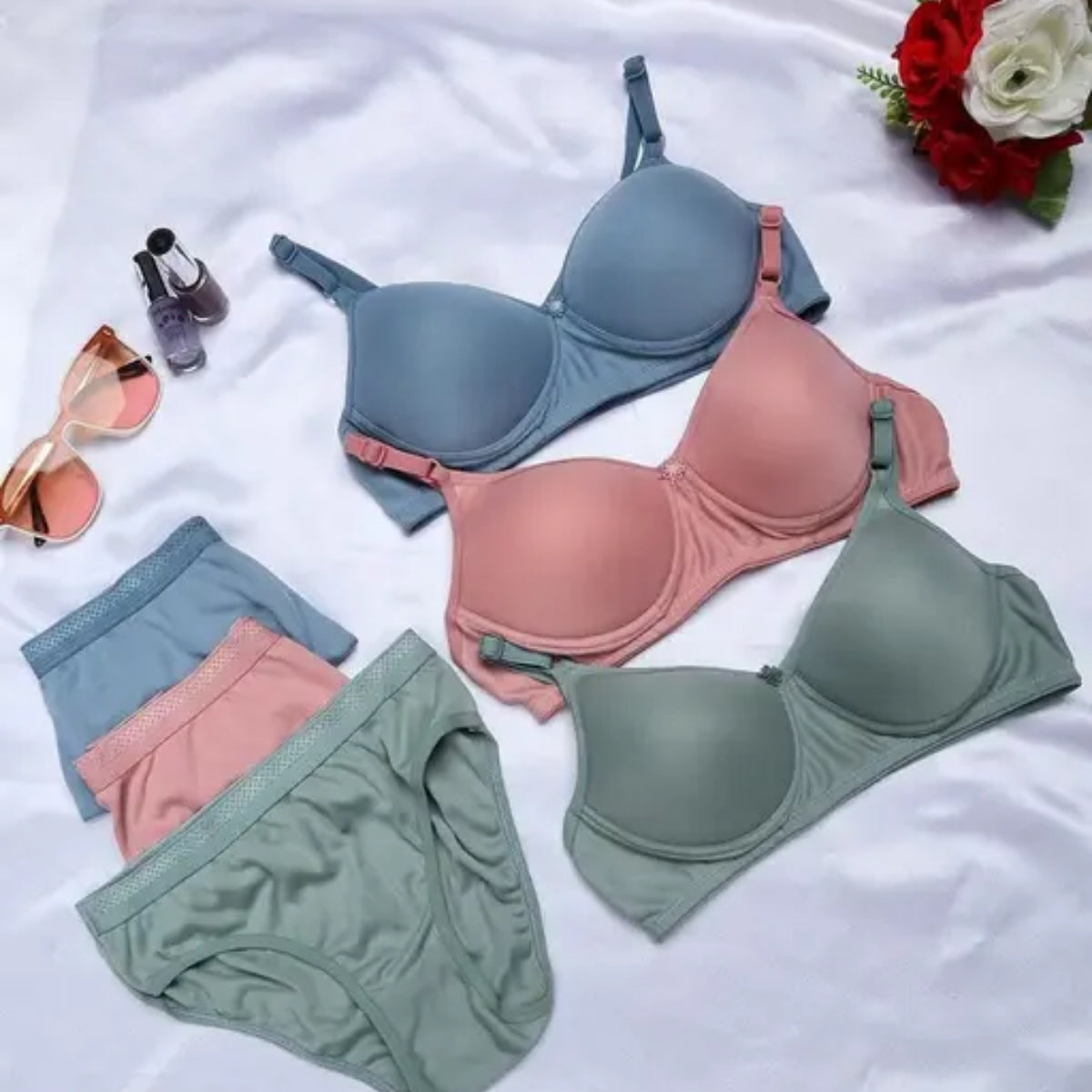 (Pack of 10) Women's  Bra Panty Lingerie Set for Girl's | L-142