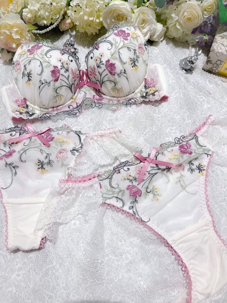Women's Bra and Panties Set, Embroidery, Flashy, Pastel Color, Women's