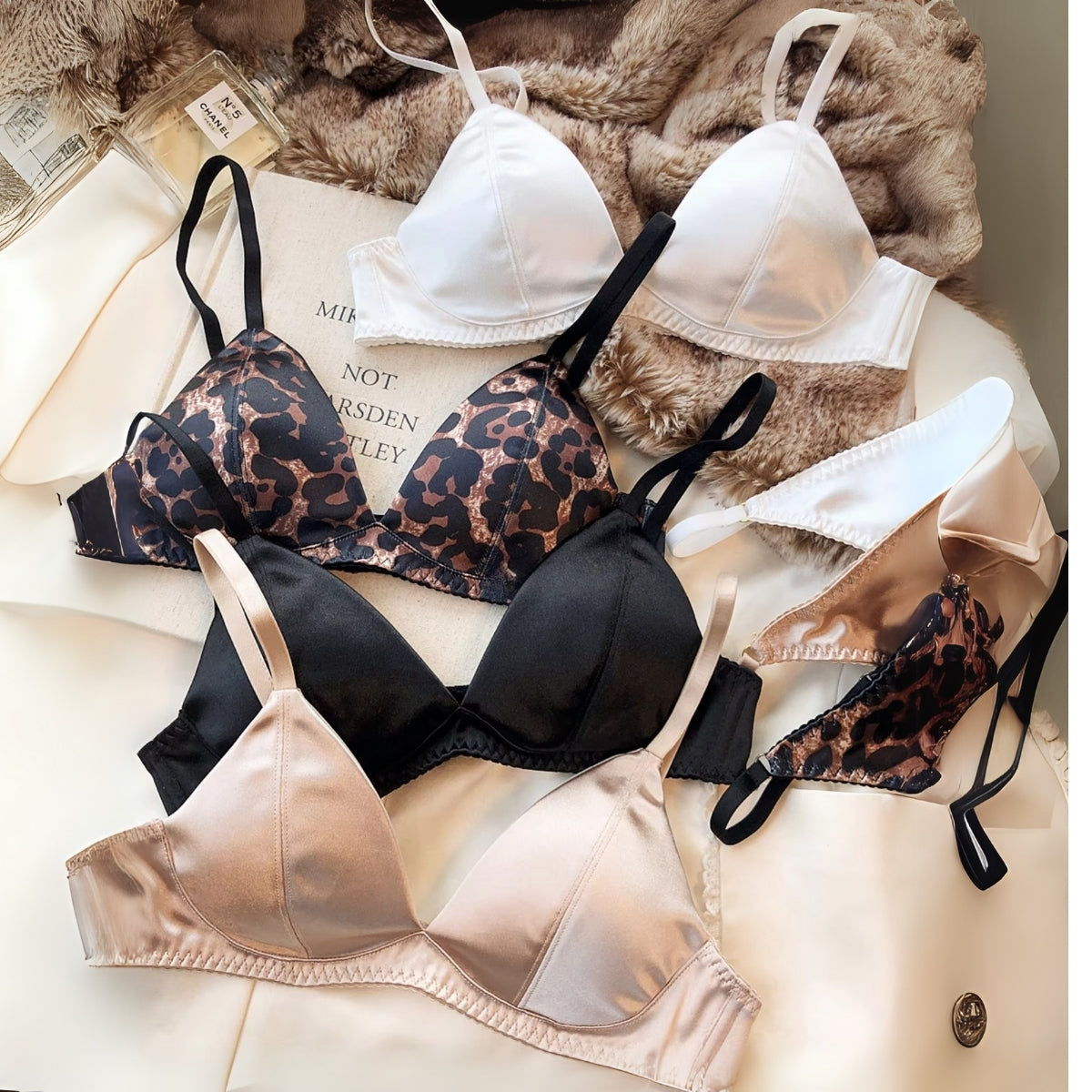 (Pack of 10) Women's  Bra Panty Lingerie Set for Girl's | L-150