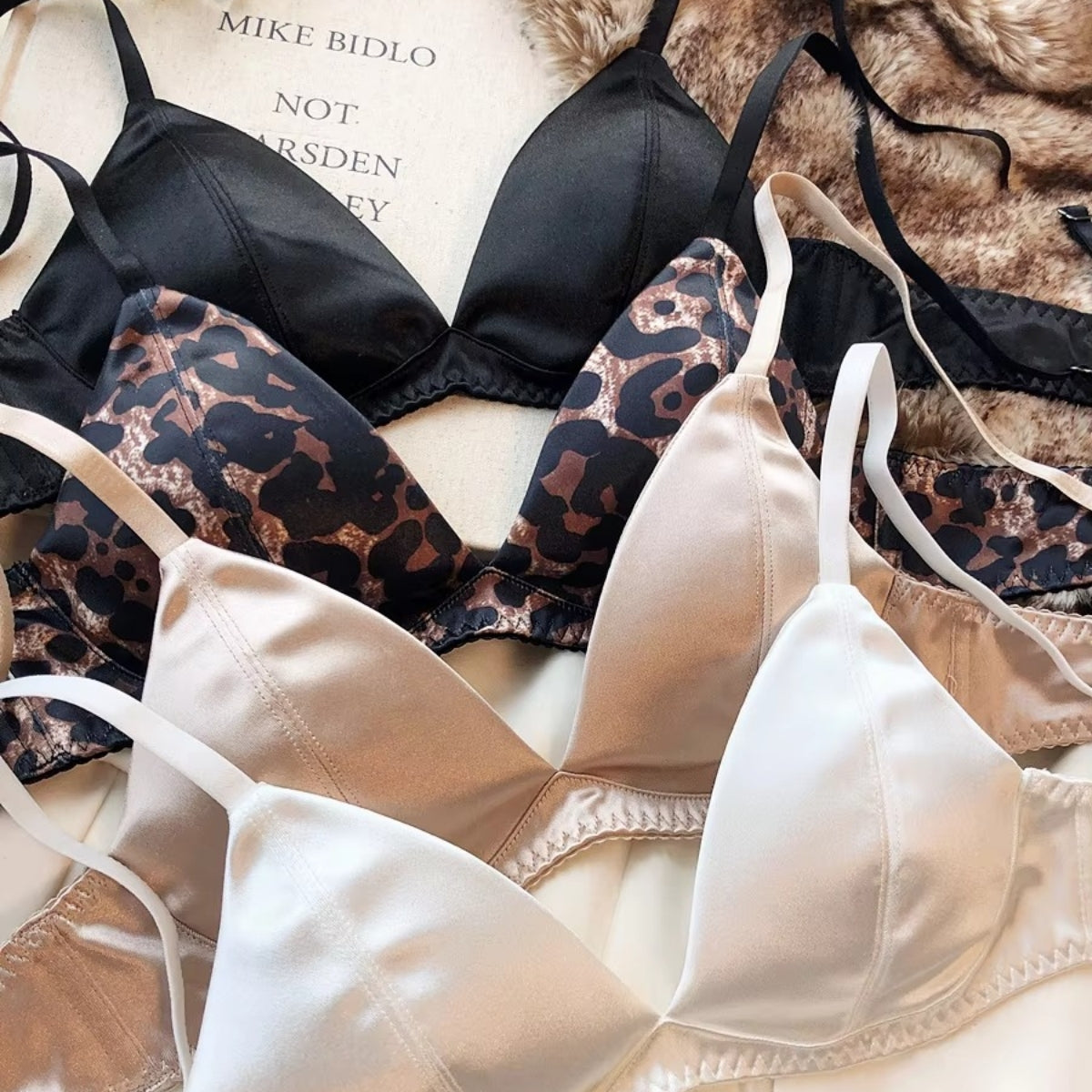 (Pack of 10) Women's  Bra Panty Lingerie Set for Girl's | L-150