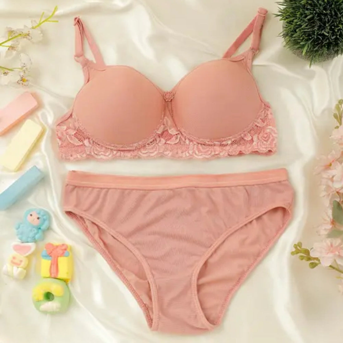 (Pack of 10) Women's  Bra Panty Lingerie Set for Girl's | L-151