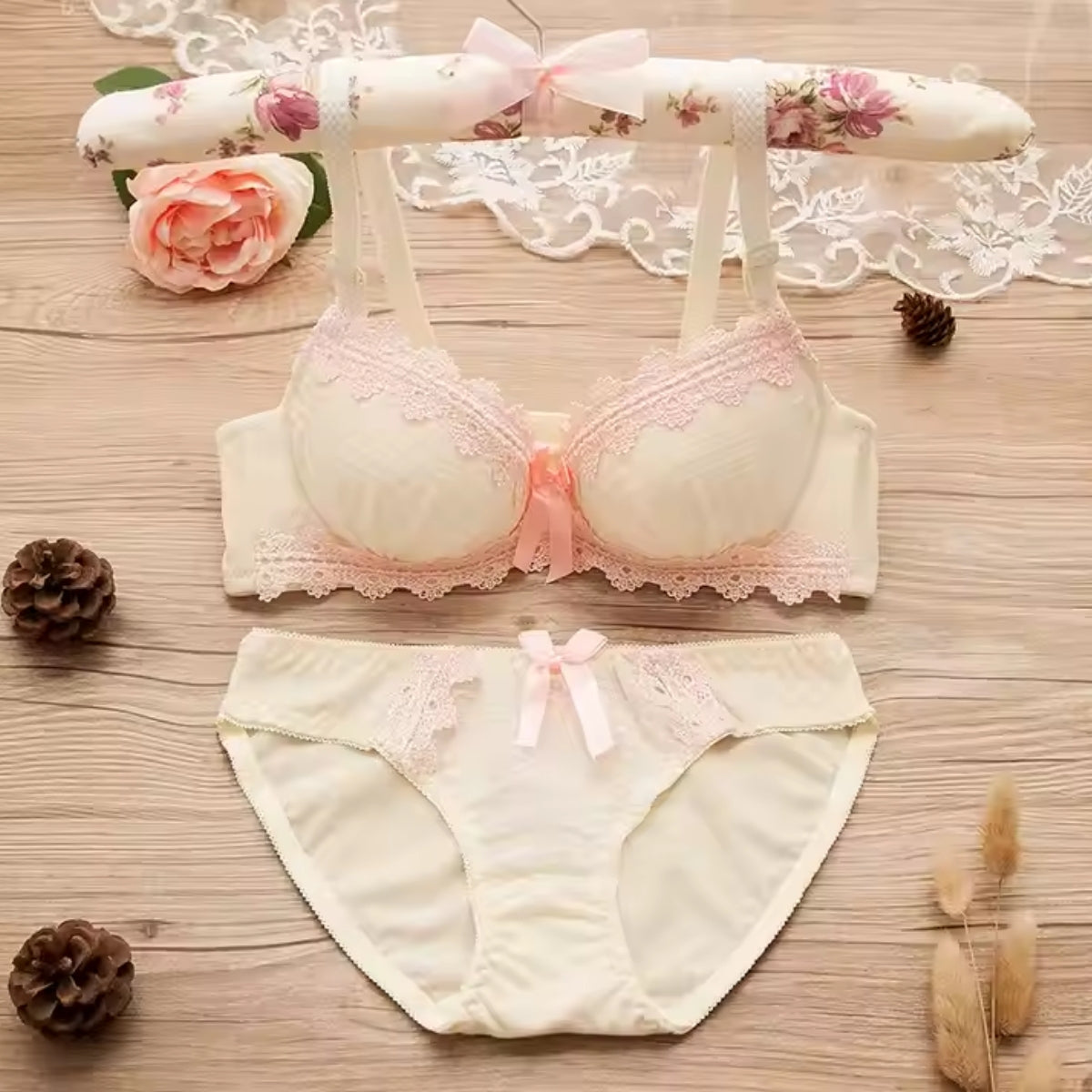 (Pack of 8) Women's  Bra and Panty Lingerie Set for Women | Every Occassion |L-021