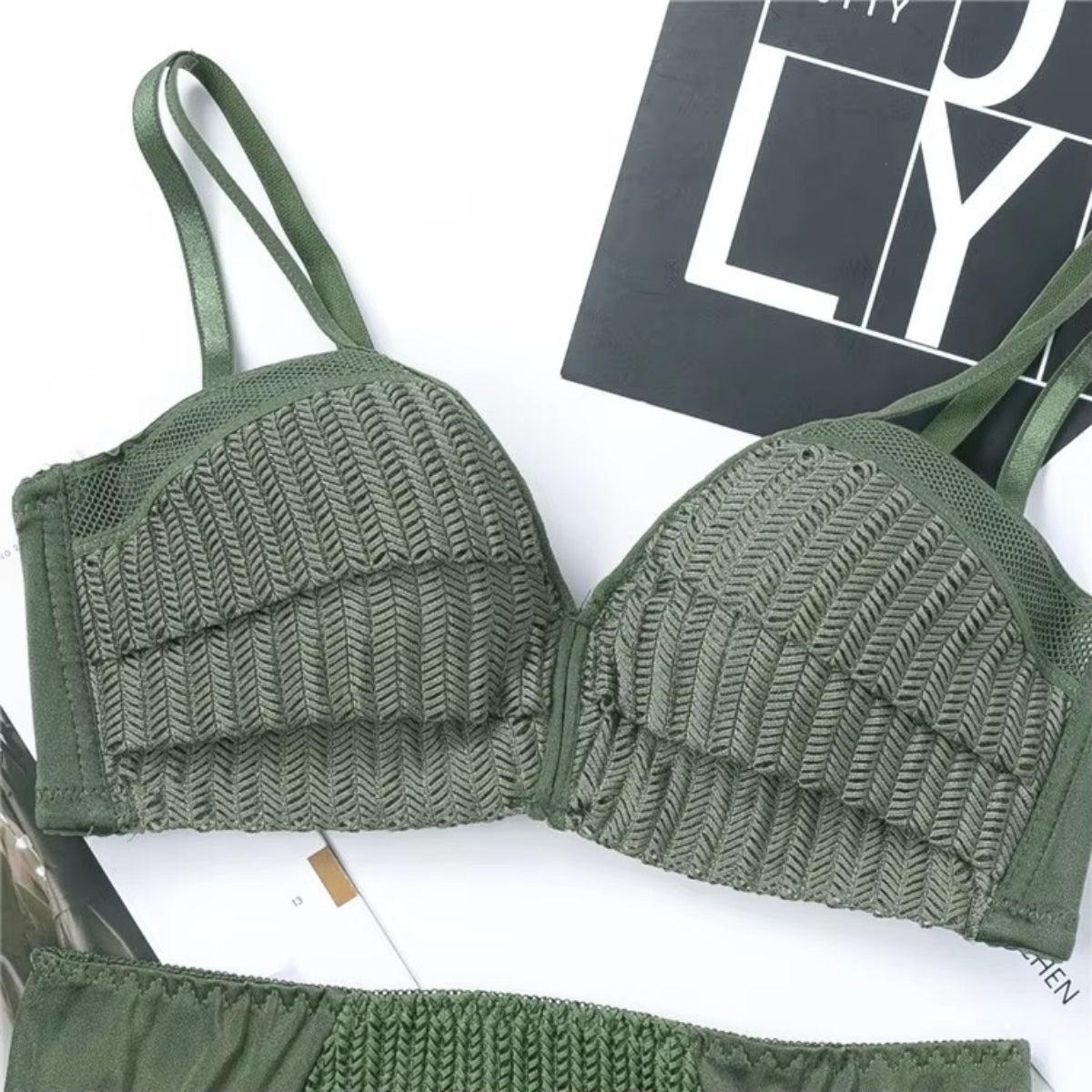 (Pack of 10) Women's  Bra Panty Lingerie Set for Girl's | L-160