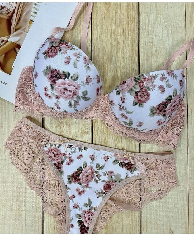 Psychovest Women's Sexy Sling Full Coverage Bra and Hipster panty Lingerie Set